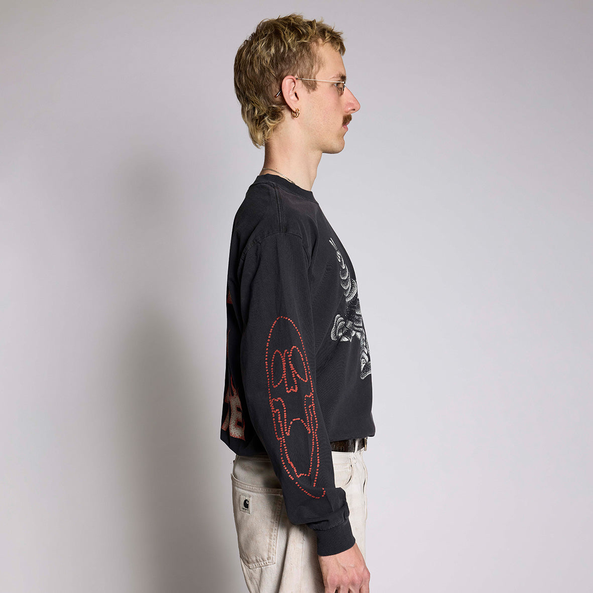 🚼BORN TOO LATE LONGSLEEVE💰